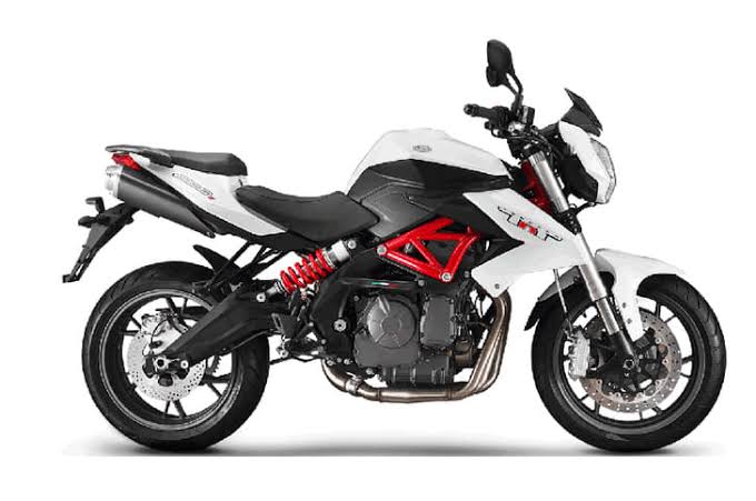 Benelli TNT 300